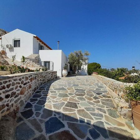 Villa Simantiri Pombia Kültér fotó