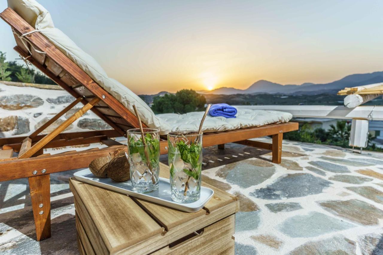 Villa Simantiri Pombia Kültér fotó